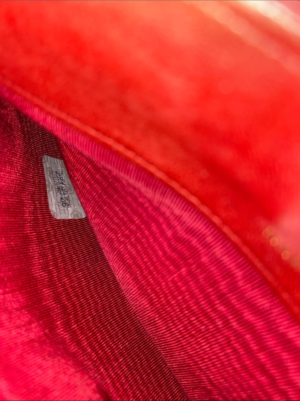 Authentic CHANEL Red Quilted CC Leather Envelope Flap Wallet - Picture 13 of 17